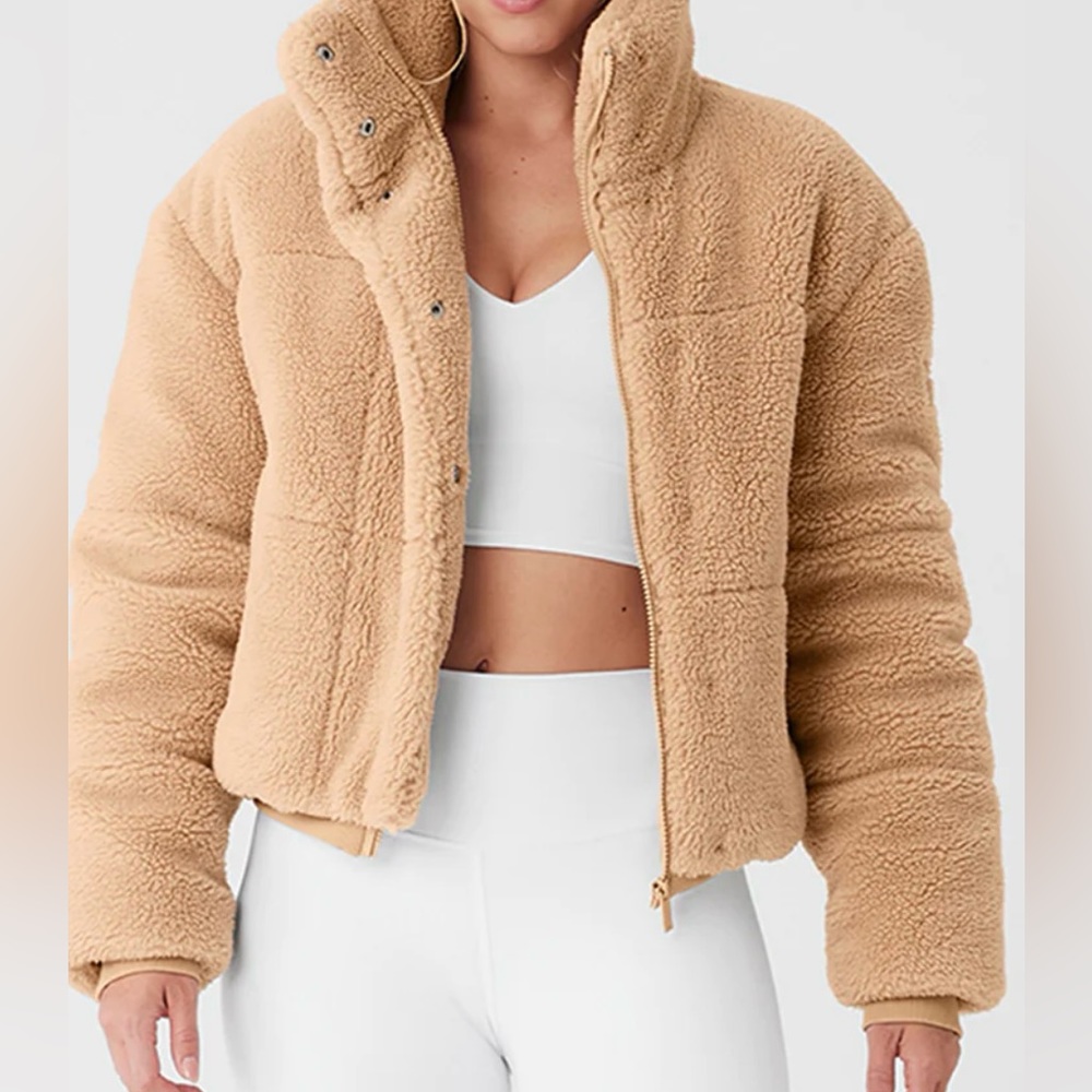ALO Sherpa snow angel puffer